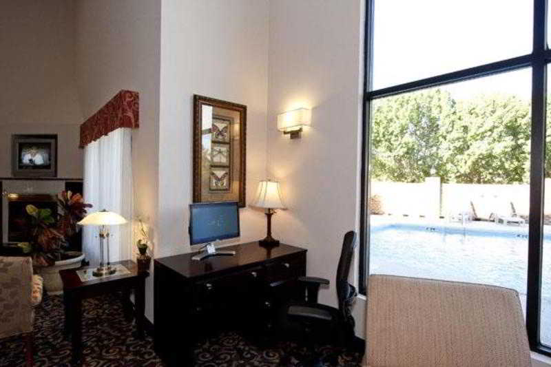 Best Western Butner Creedmoor Inn Beltér fotó