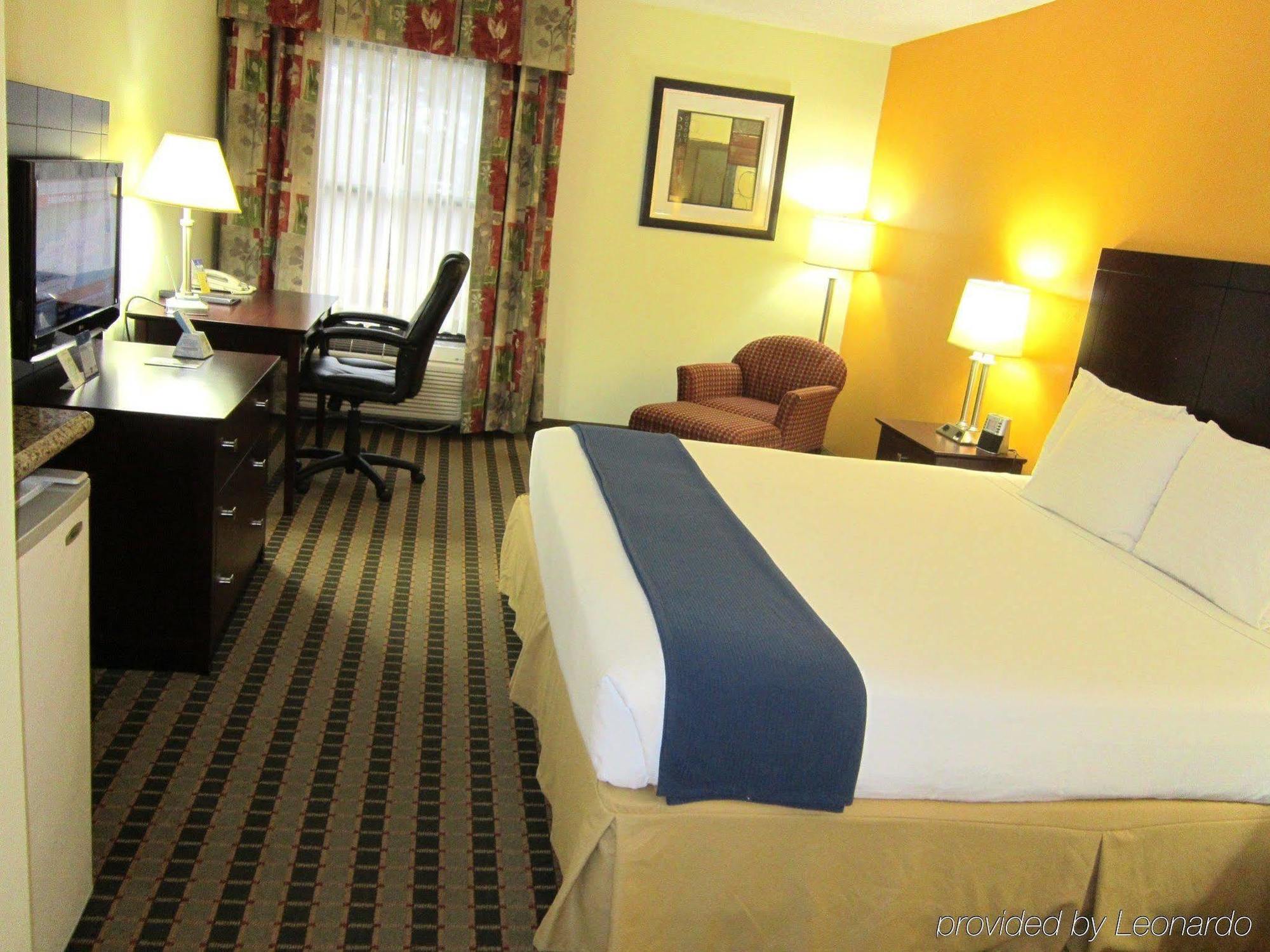 Best Western Butner Creedmoor Inn Kültér fotó